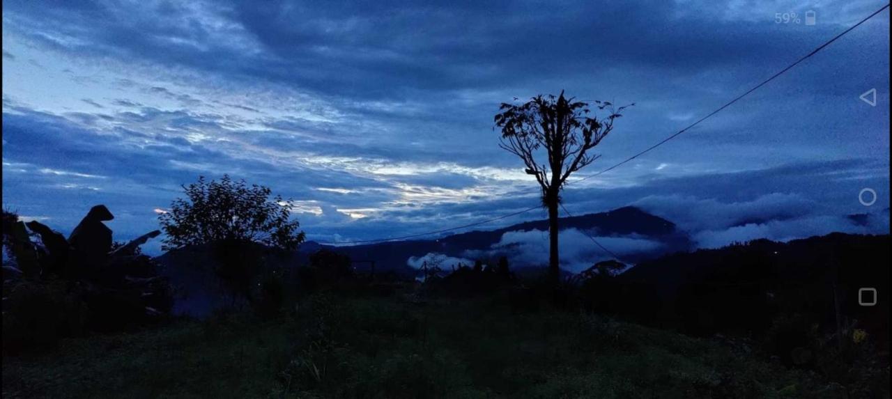 Hotel O Esti Kutum Home Stay Rishop Dış mekan fotoğraf